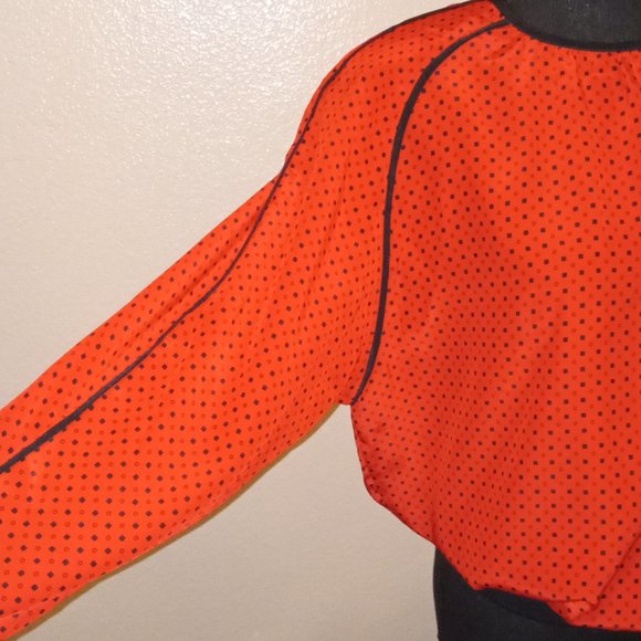 Koret apple red long sleeve art deco top - Picture 8 of 10
